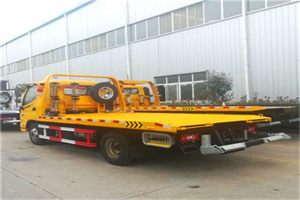 佛坪附近拖车救援搭电